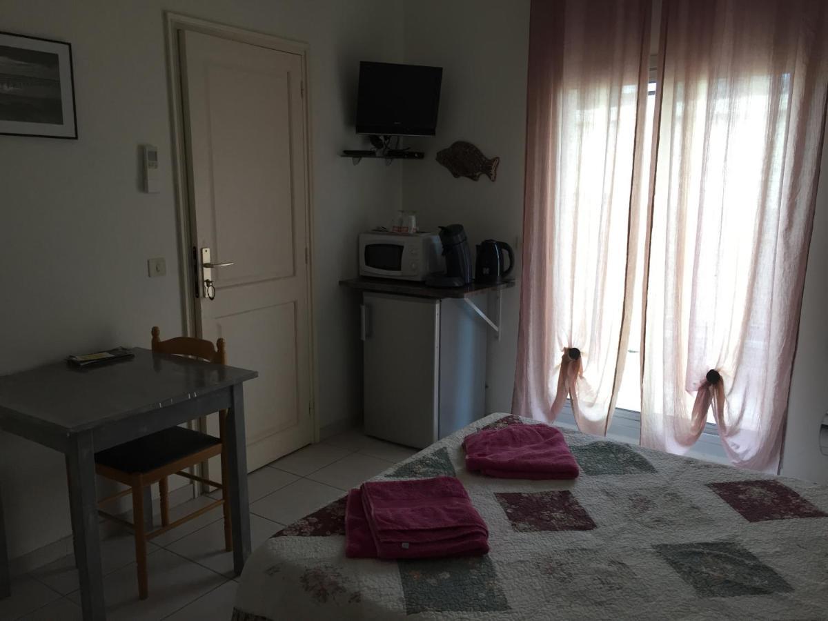 Grande Chambre Dans Villa Proche De La Plage Sete Ngoại thất bức ảnh